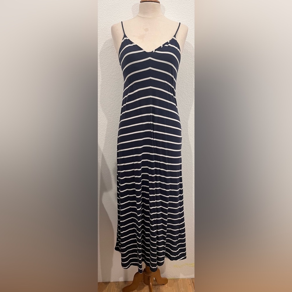 Tommy Hilfiger Spaghetti Strap‎ Midi Dress.